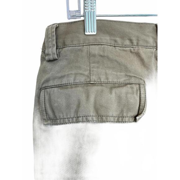 Old Navy Men's Olive Green Cargo Pants - Picture 6 of 9